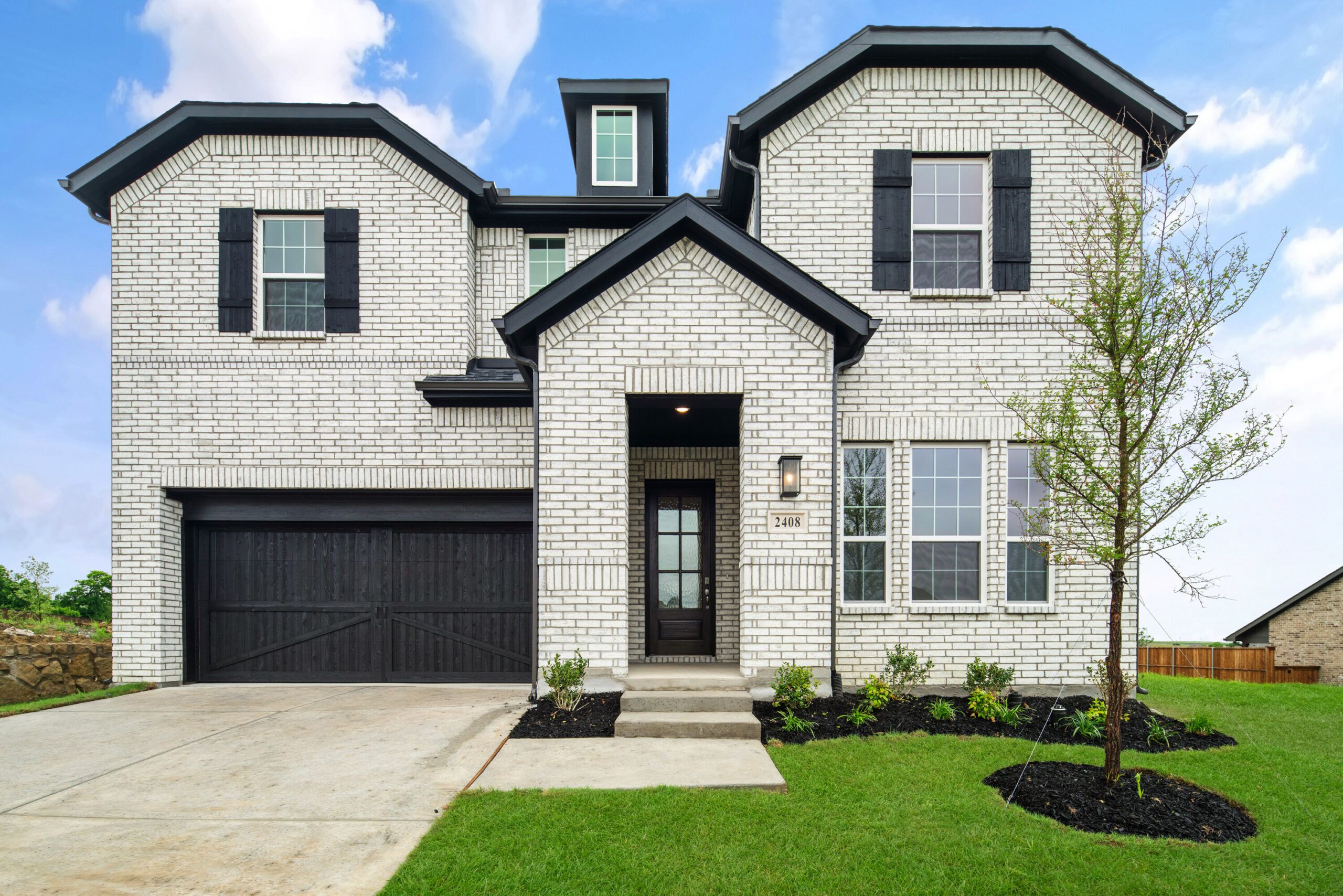 2408 Woodhall Dr. (Trinity Executive)