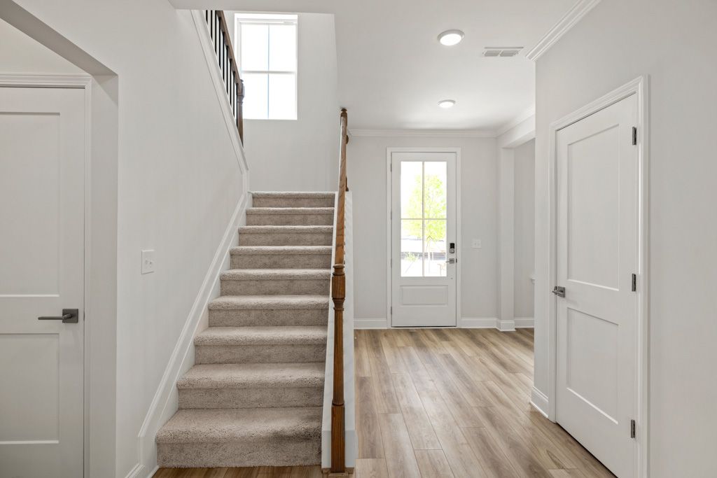 149 Barton Springs (Charlton)