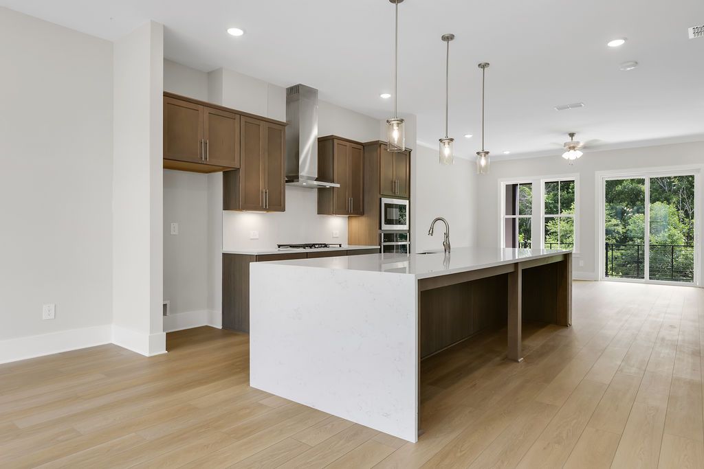 Flint - Echo Park: Suwanee, Georgia - UnionMain Homes