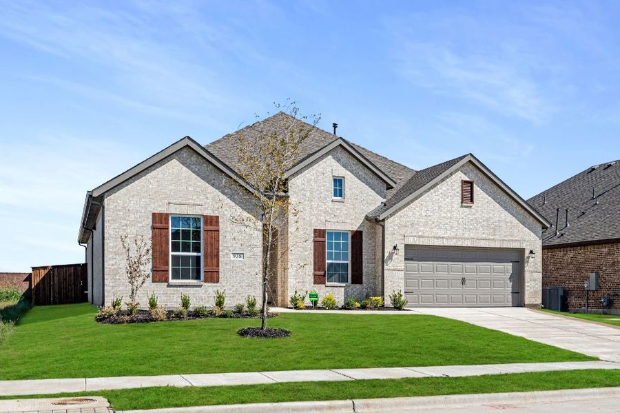 938 Pine St. Lavon, TX 75166