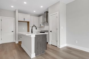 Burton - Echo Park: Suwanee, Georgia - UnionMain Homes