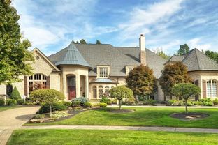 Falls Glen por Valore Builders en Cleveland Ohio