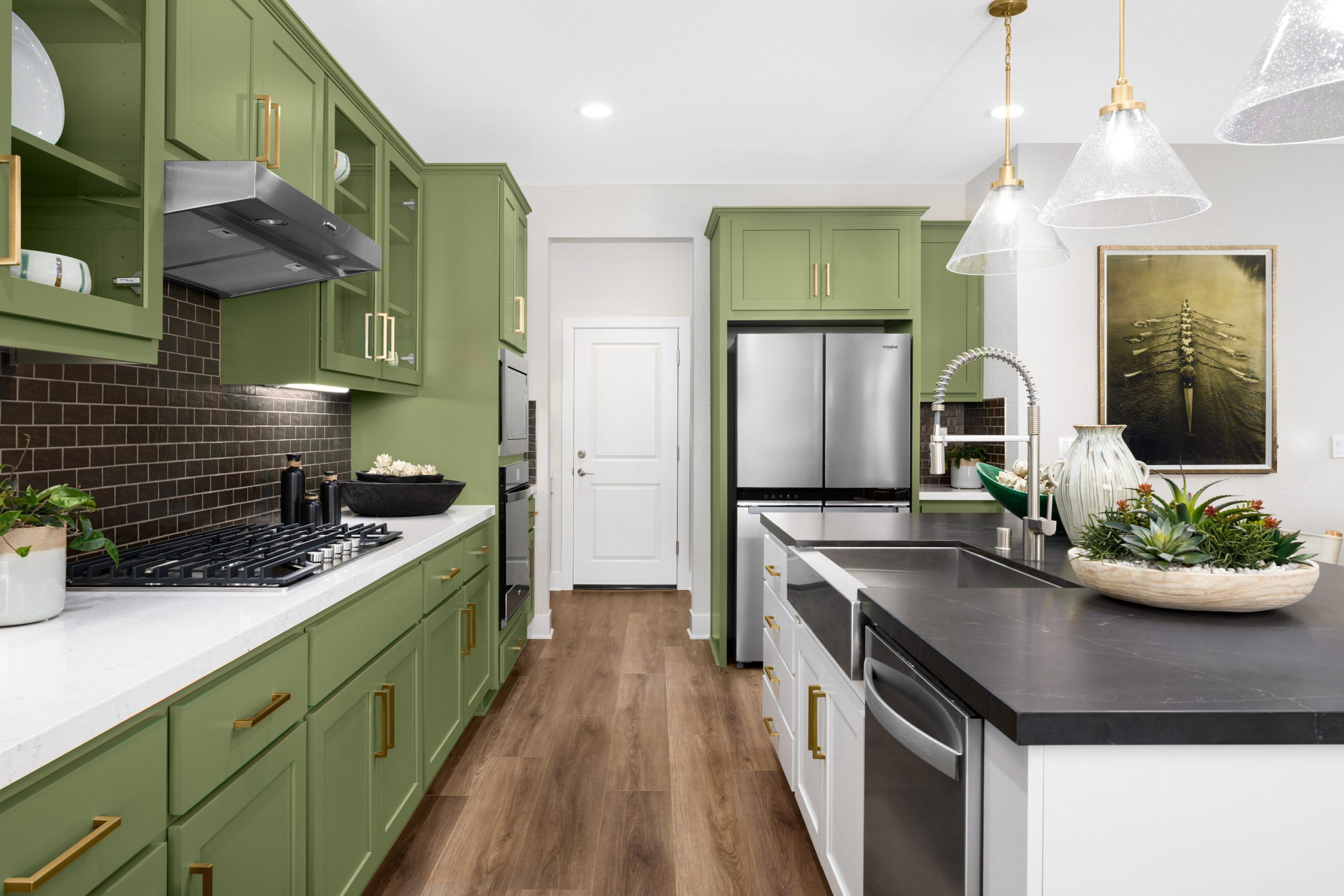 Kitchen with Spacious Island