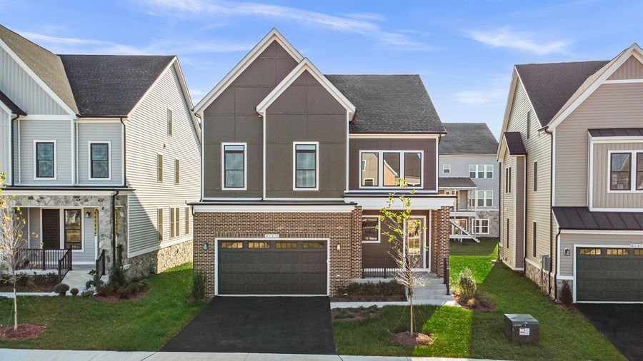 41910 Night Nurse Circle (Stone 36-F2)