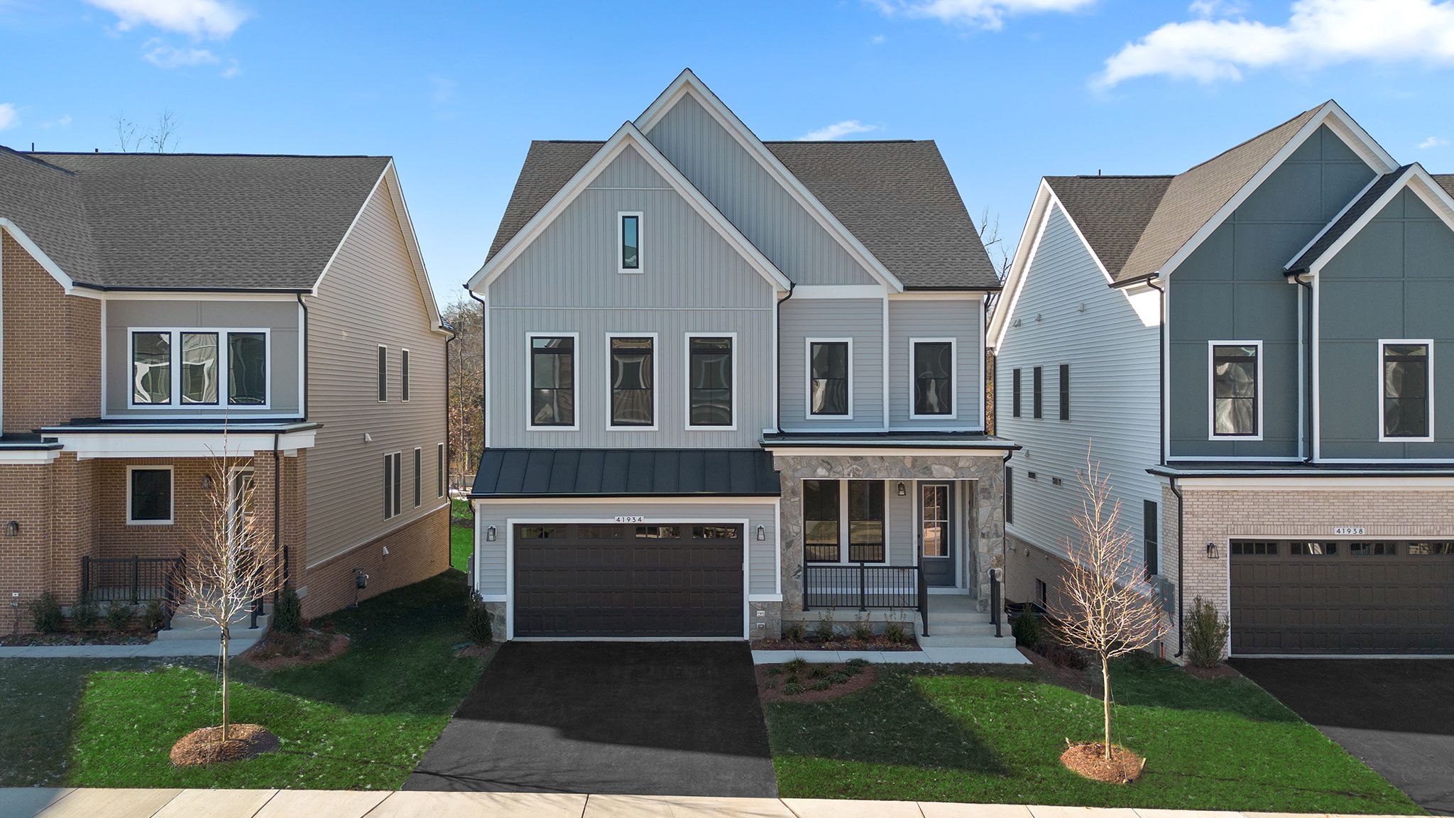 West Park IV por Van Metre Homes en Washington Virginia