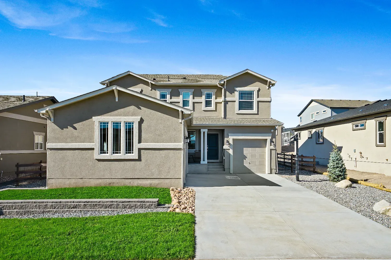 876 Laguna Niguel Way. Colorado Springs, CO 80908