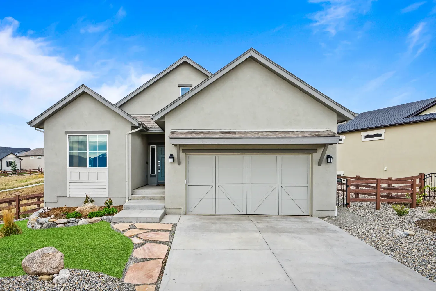 876 Laguna Niguel Way. Colorado Springs, CO 80908