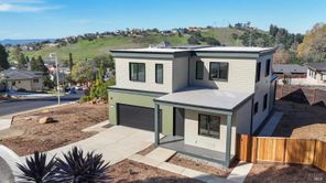 3756 Crown Hill Dr (Santa Rosa - E)