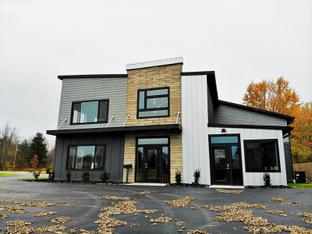 Manen Meadows por Ver Woert Construction en Grand Rapids Michigan