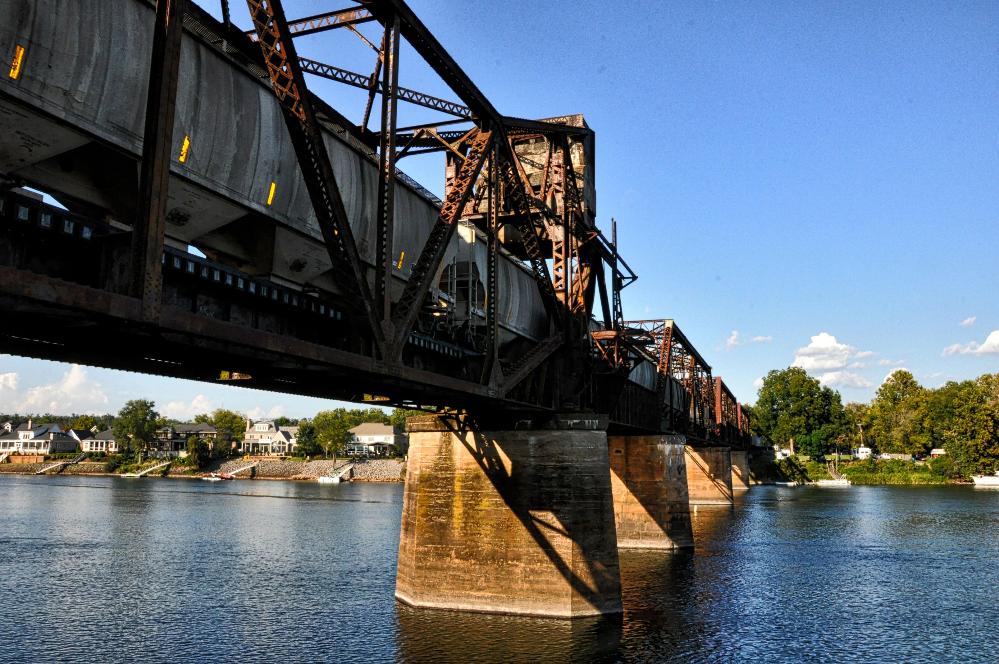 The Abbey at Trolley Run Station por Veranda Homes en Columbia South Carolina