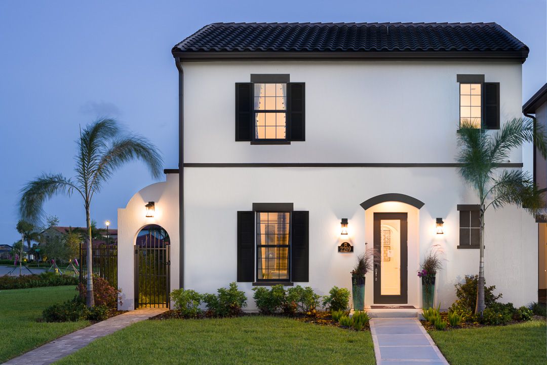 casa en Reeling Park por Viera Builders