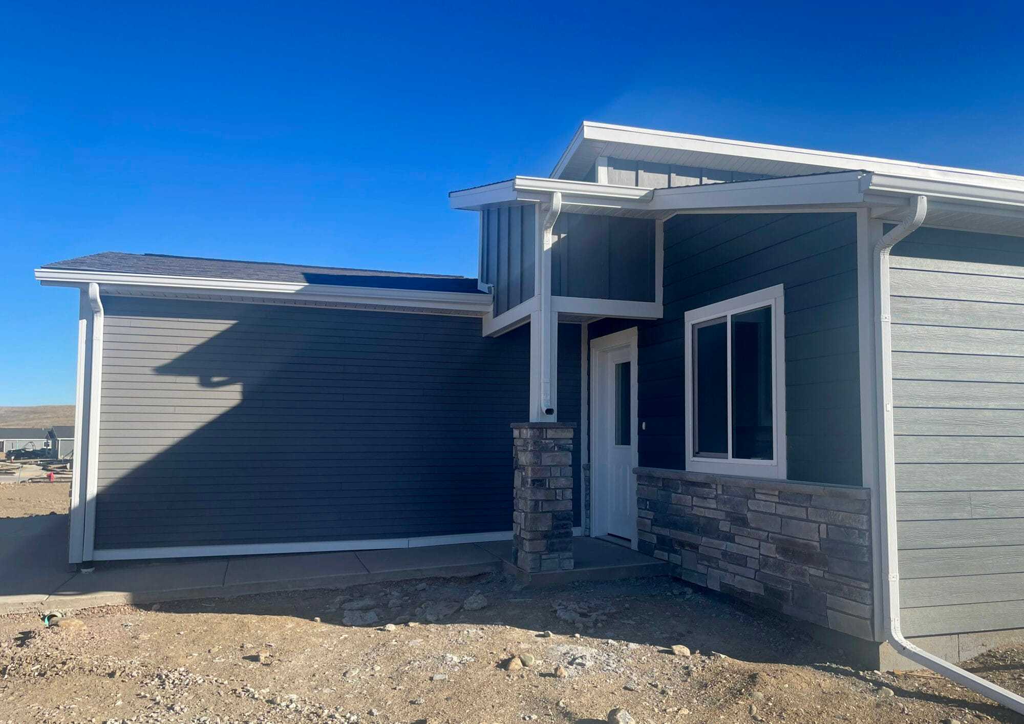 228 N Valley Dr (Sheridan)