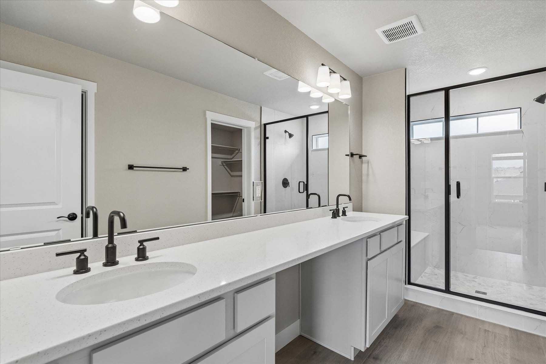 Bathrooms Image