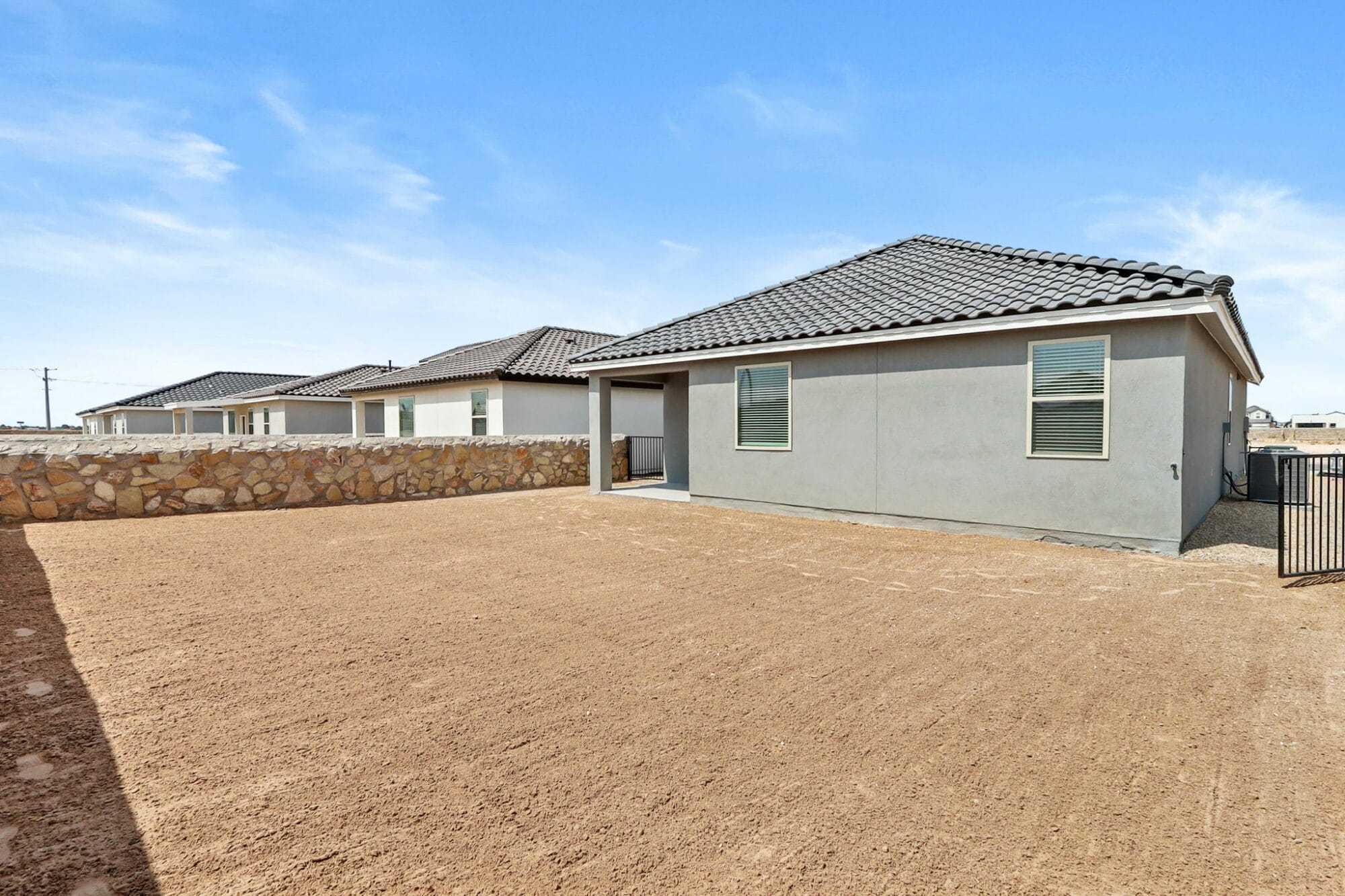 520 Paseo Dulce Ave. Horizon City, TX 79928