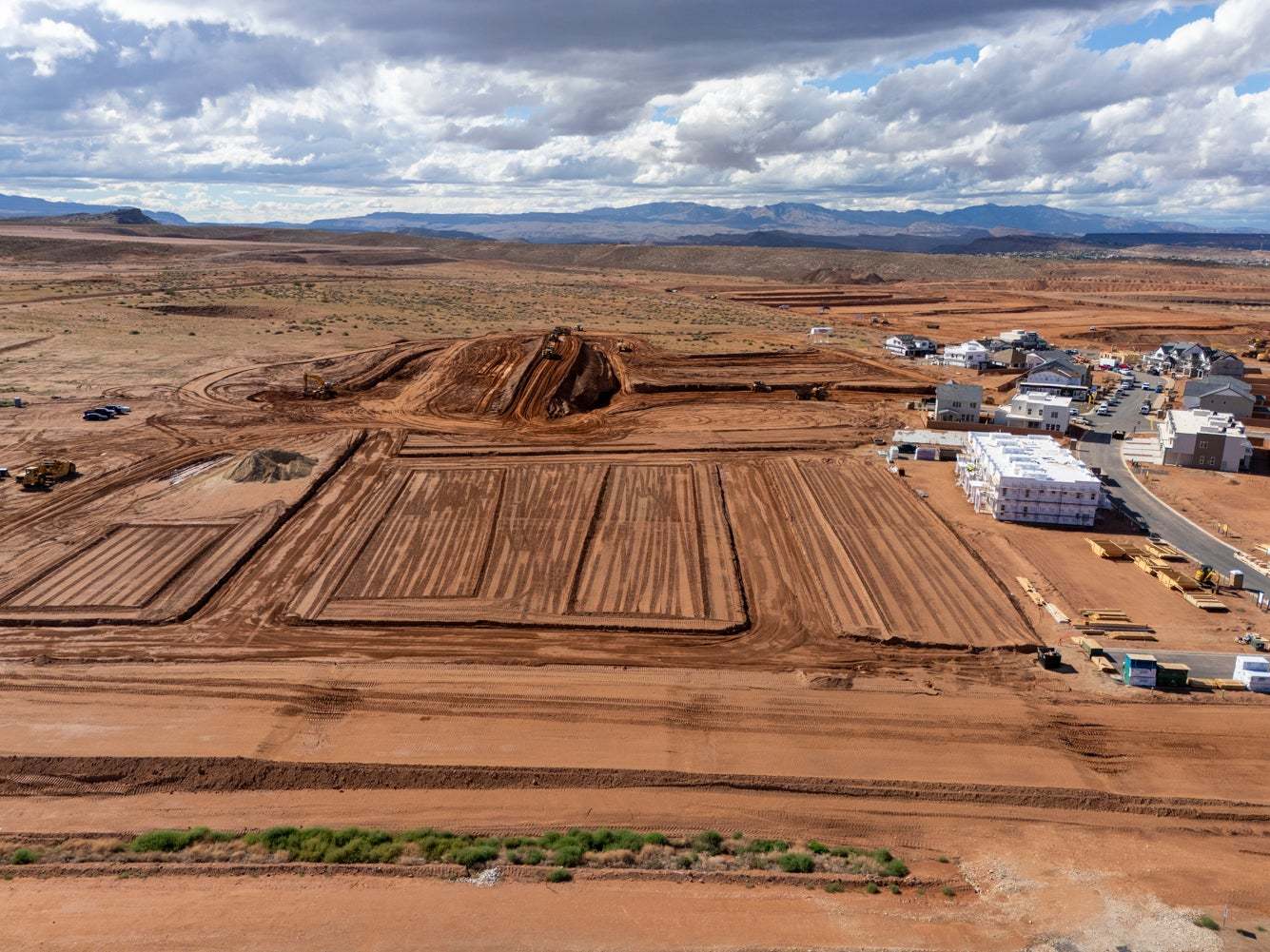 Alaia, Washington UT