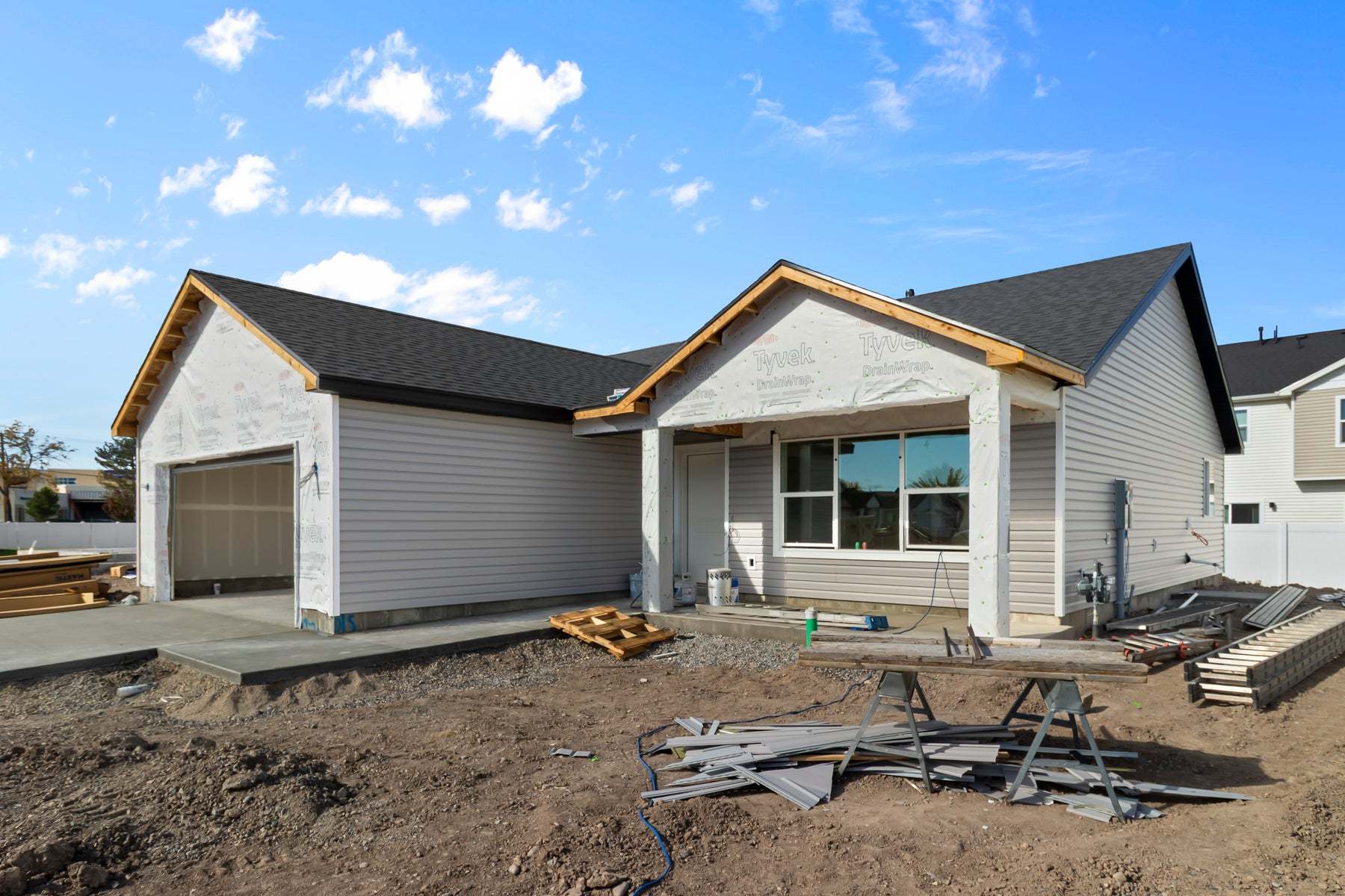 970 W 880 N (Hilldale)