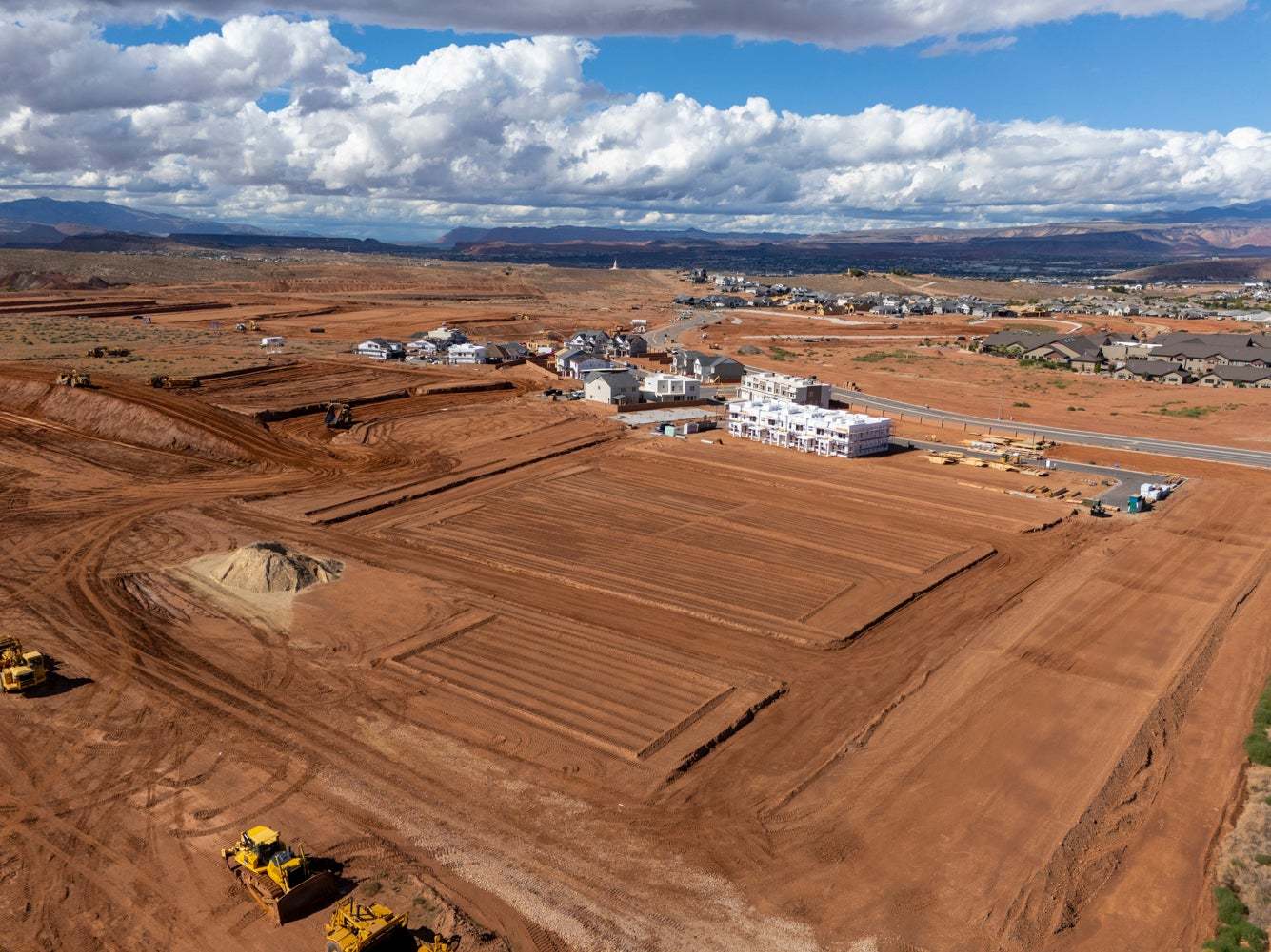 Alaia, Washington UT