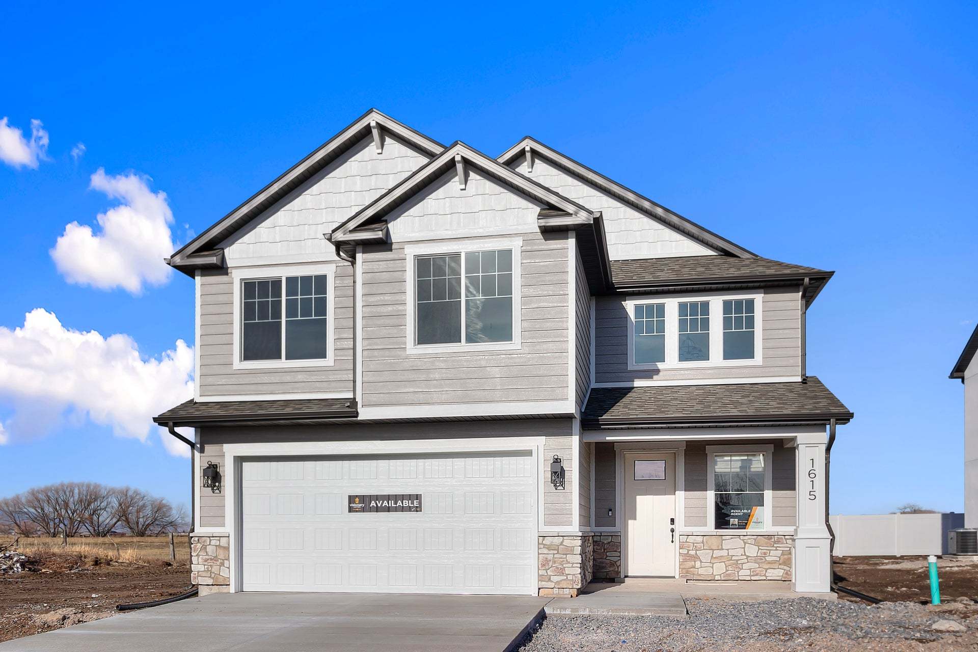 1615 Silver Canoe Way (Madison)