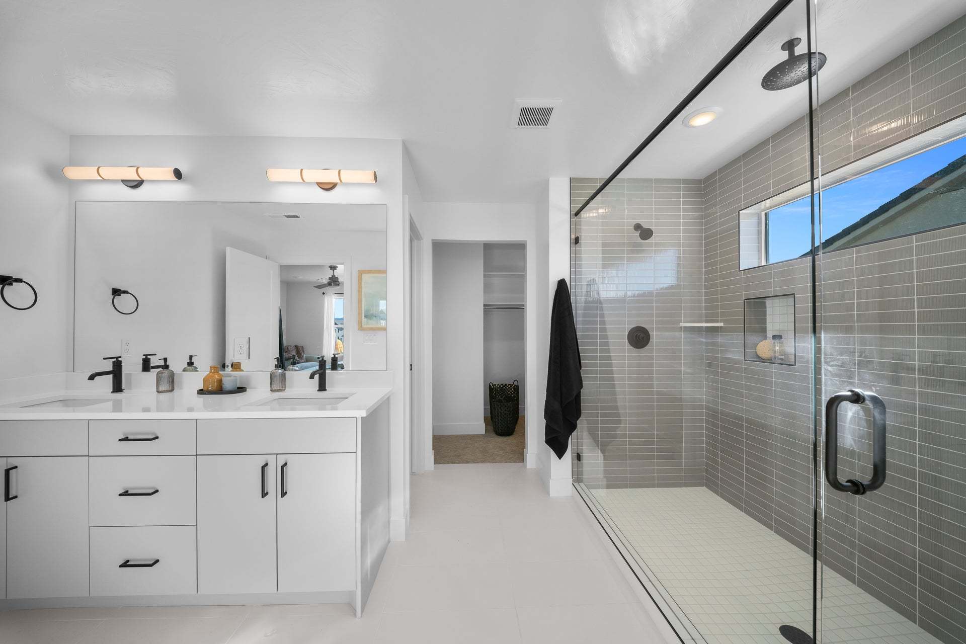 Come visit us at one of our three Alaia Model Homes in Washington, UT and experience these beautiful floor plans in person!