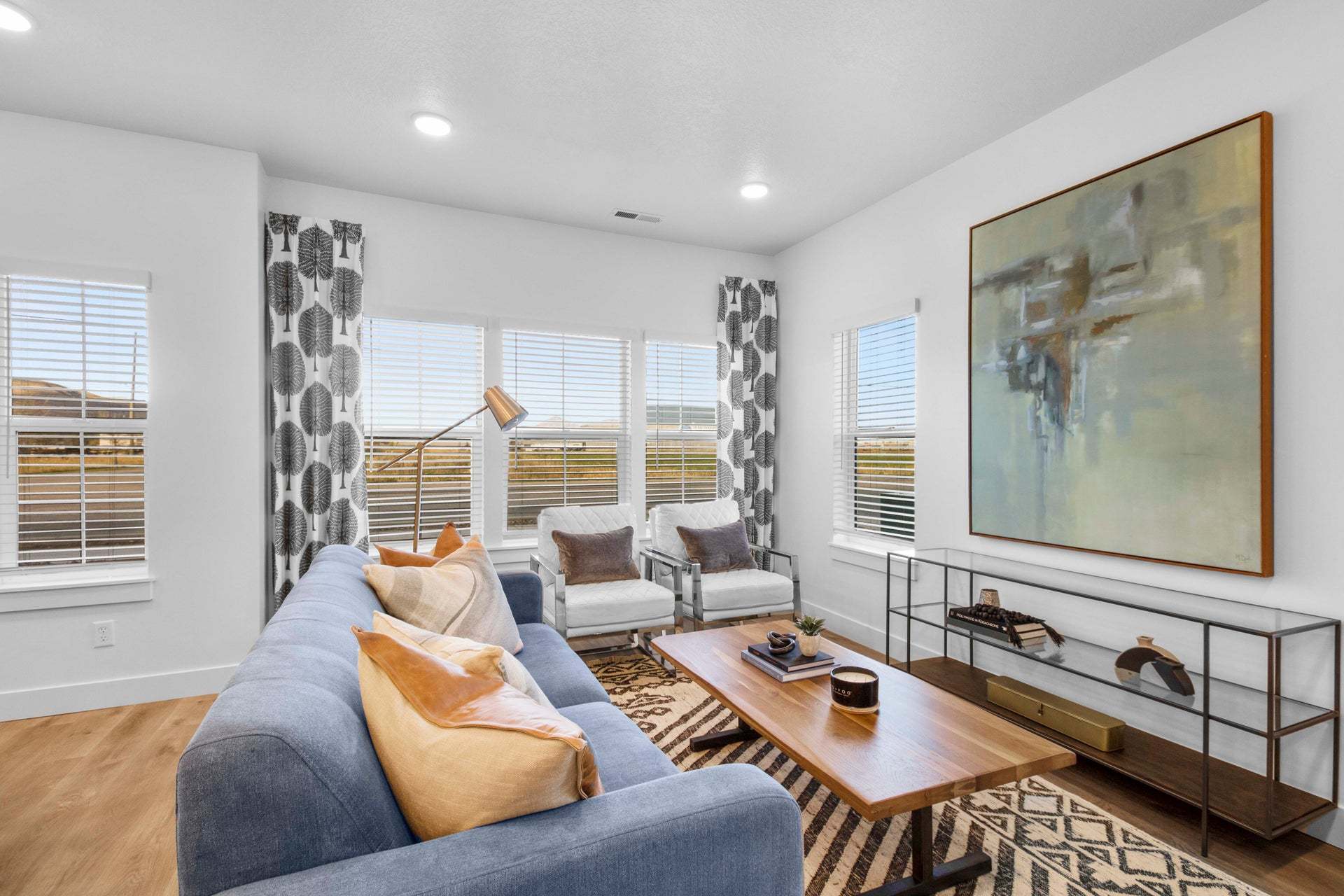 *Finished home photos are representational images only. See sales agent for details.