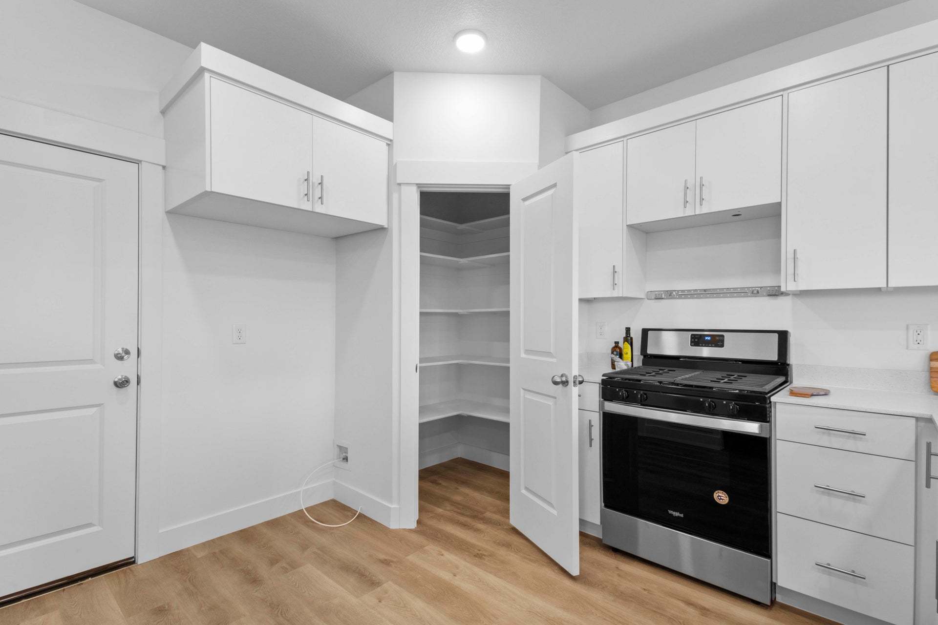*Finished home photos are representational images only. See sales agent for details.