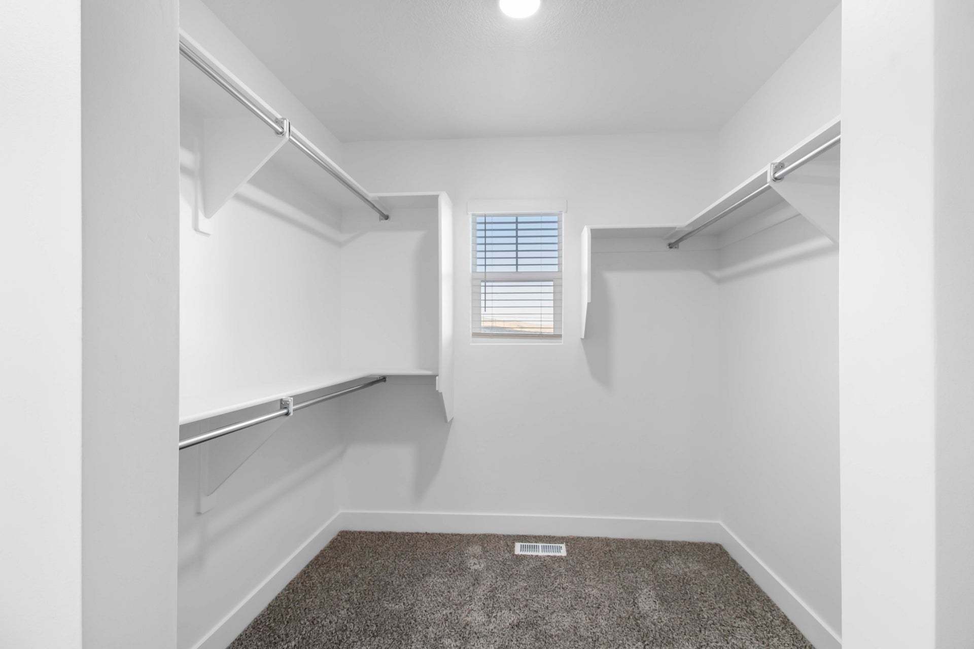 *Finished home photos are representational images only. See sales agent for details.