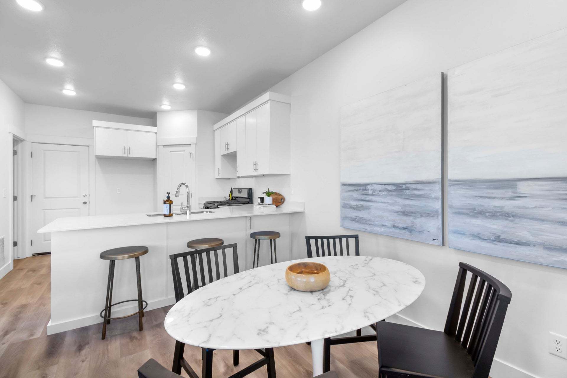 *Finished home photos are representational images only. See sales agent for details.