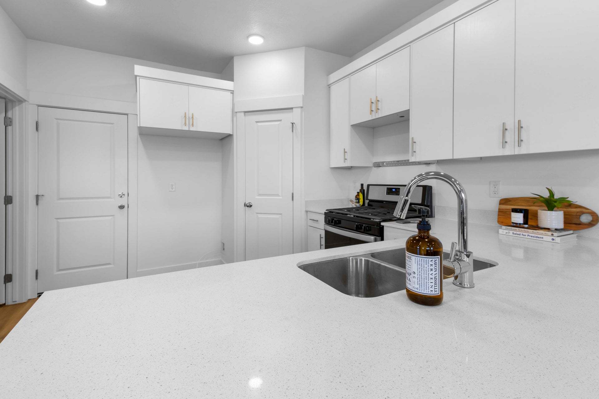 *Finished home photos are representational images only. See sales agent for details.