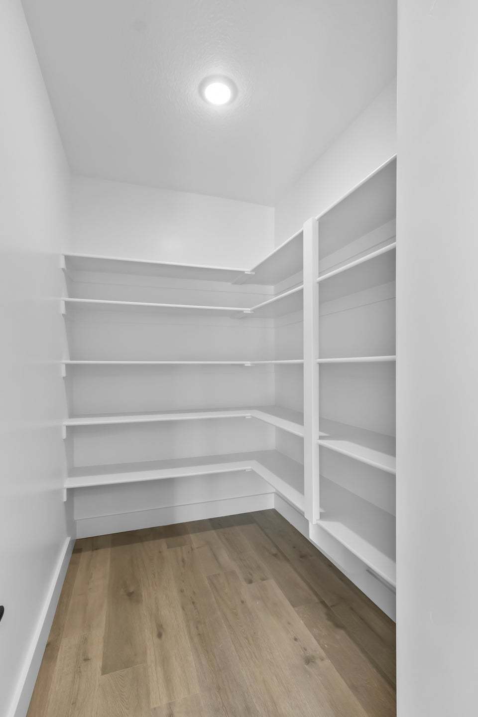 *Finished home photos are representational images only. Chat with sales agent for details.