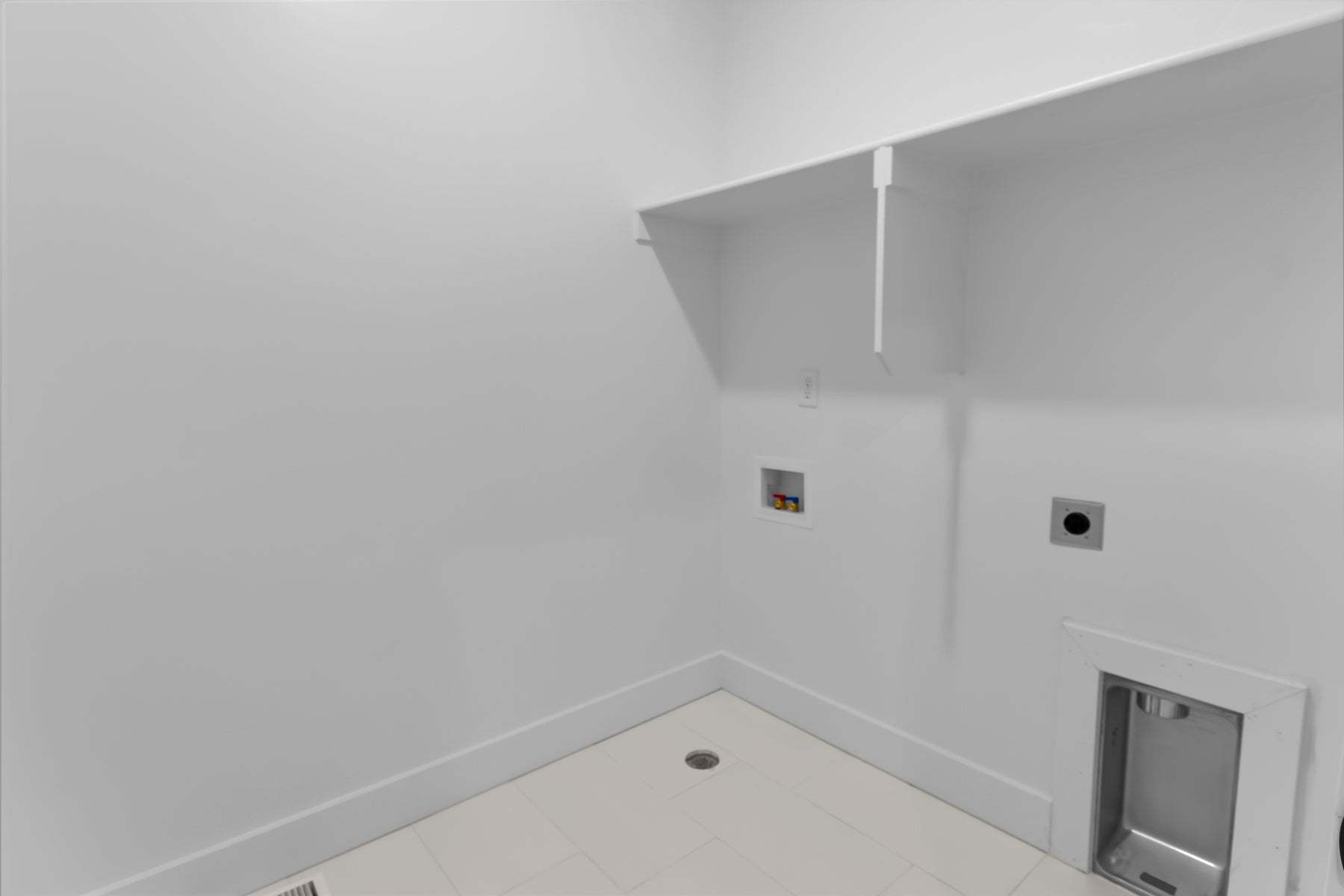 *Finished home photos are representational images only. Chat with sales agent for details.
