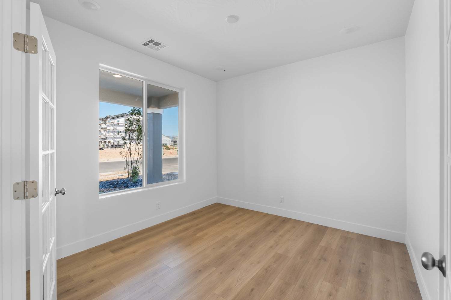 Flex/Office *Photo is representational of floor plan only, not specific listing. Contact agent for more details.*
