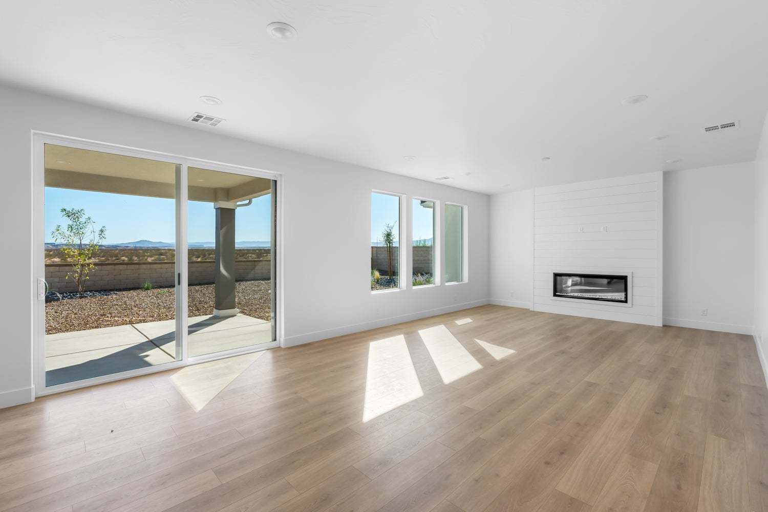 *Photo is representational of floor plan only, not specific listing. Contact agent for more details.*