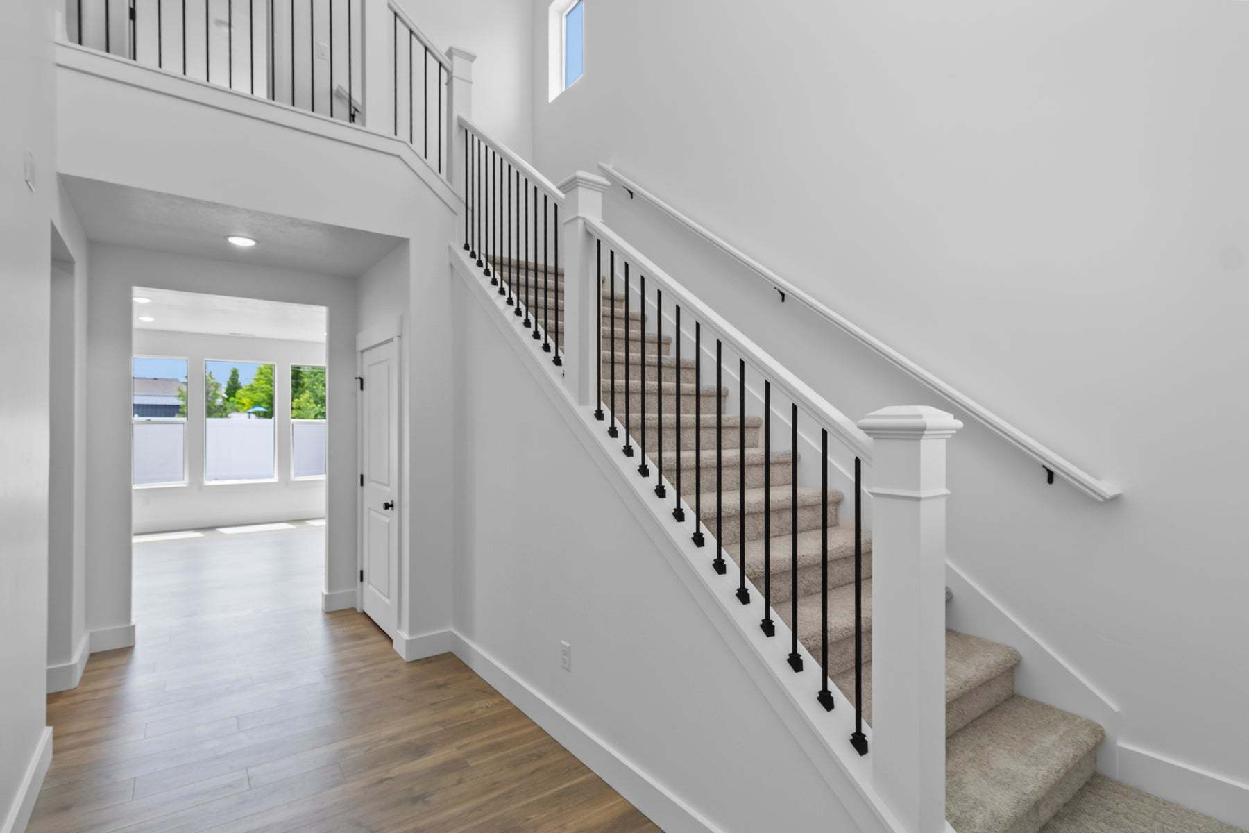 *Finished home photos are representational images only. See sales agent for details.