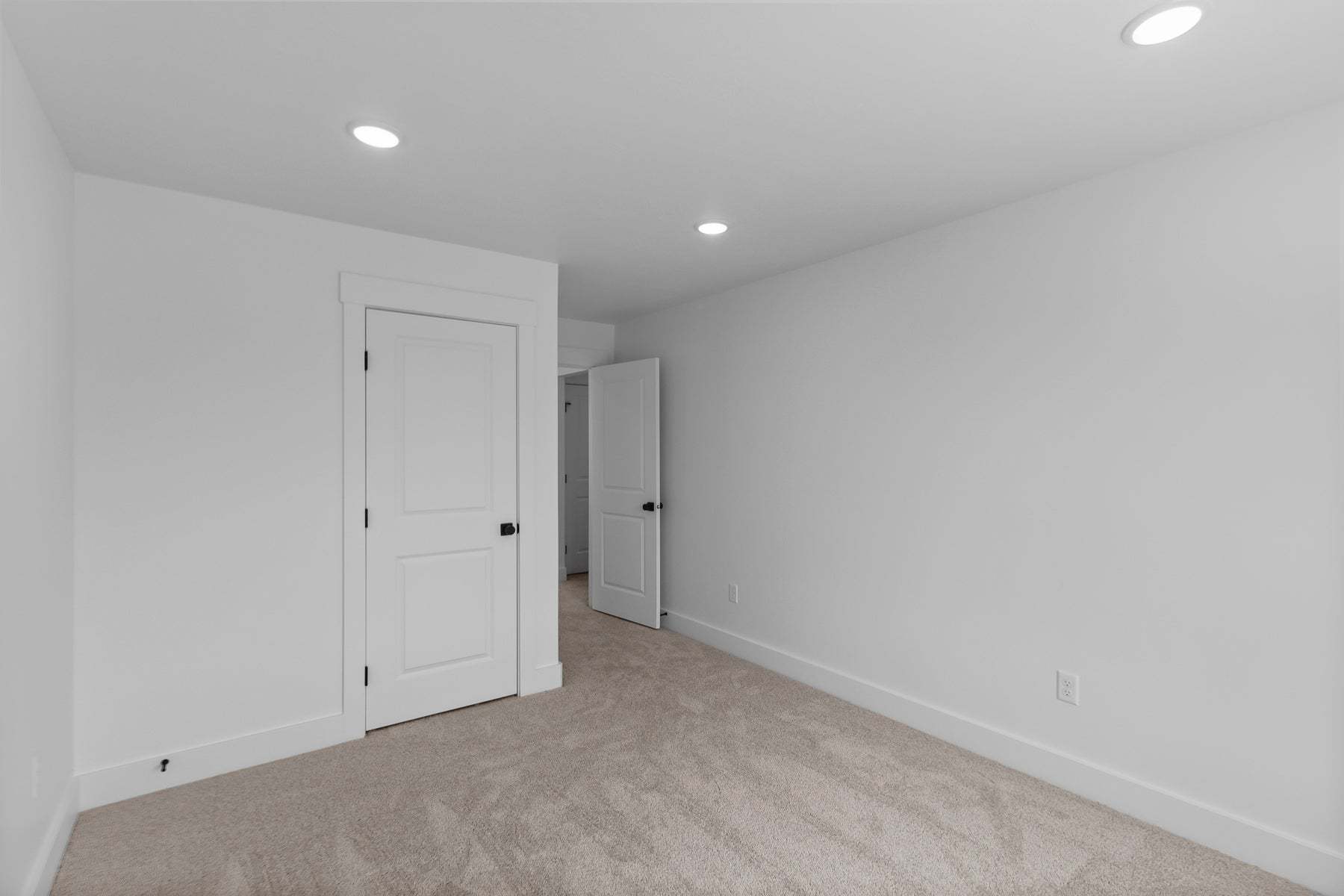 *Finished home photos are representational images only. See sales agent for details.