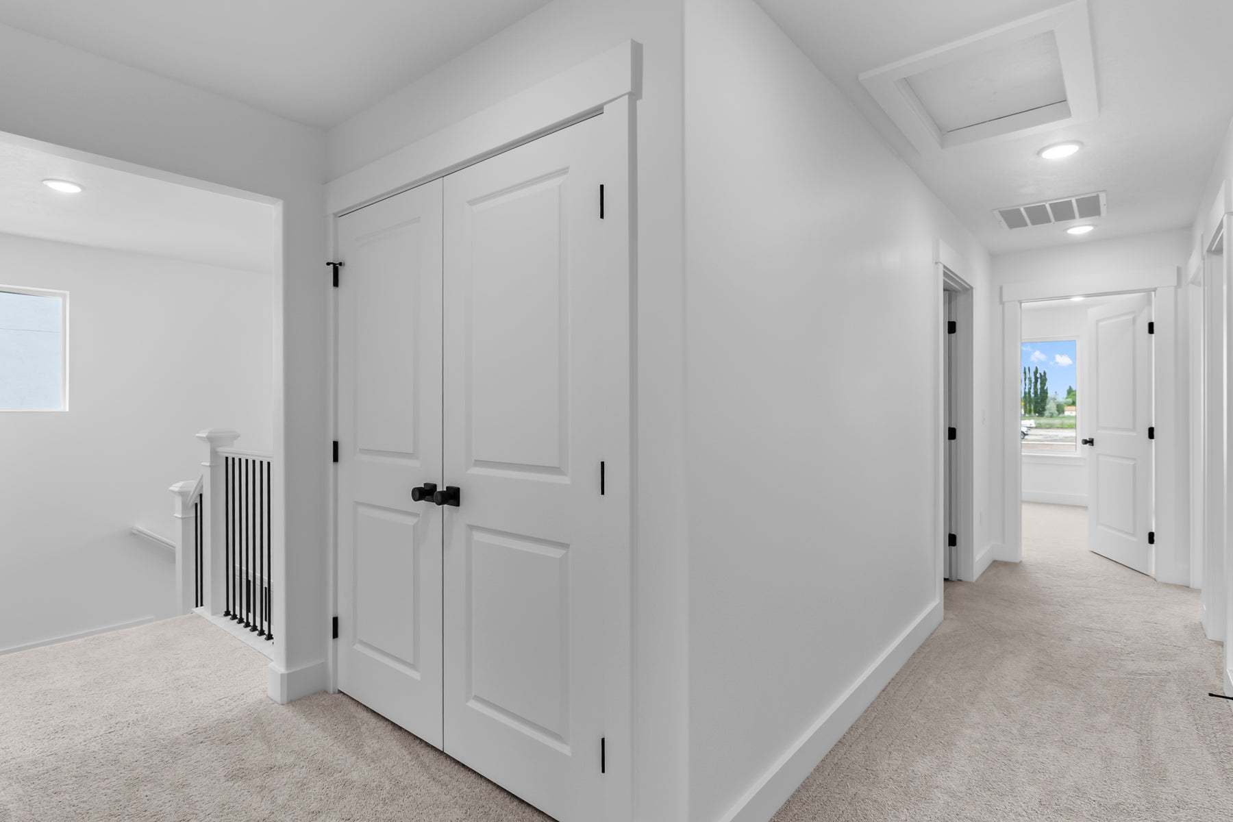 *Finished home photos are representational images only. See sales agent for details.