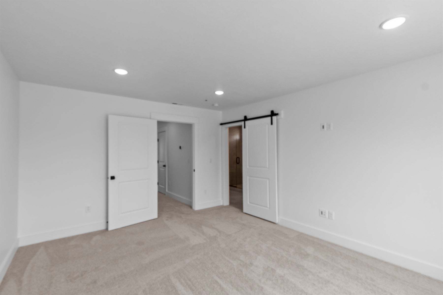 *Finished home photos are representational images only. See sales agent for details.