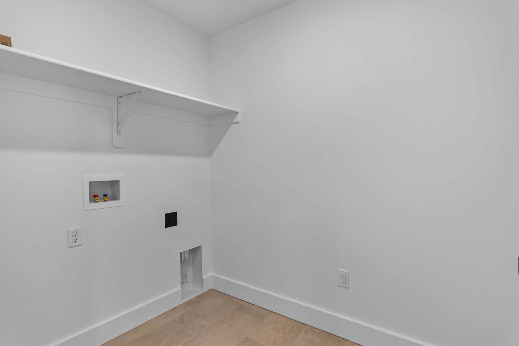 *Finished home photos are representational images only. See sales agent for details.