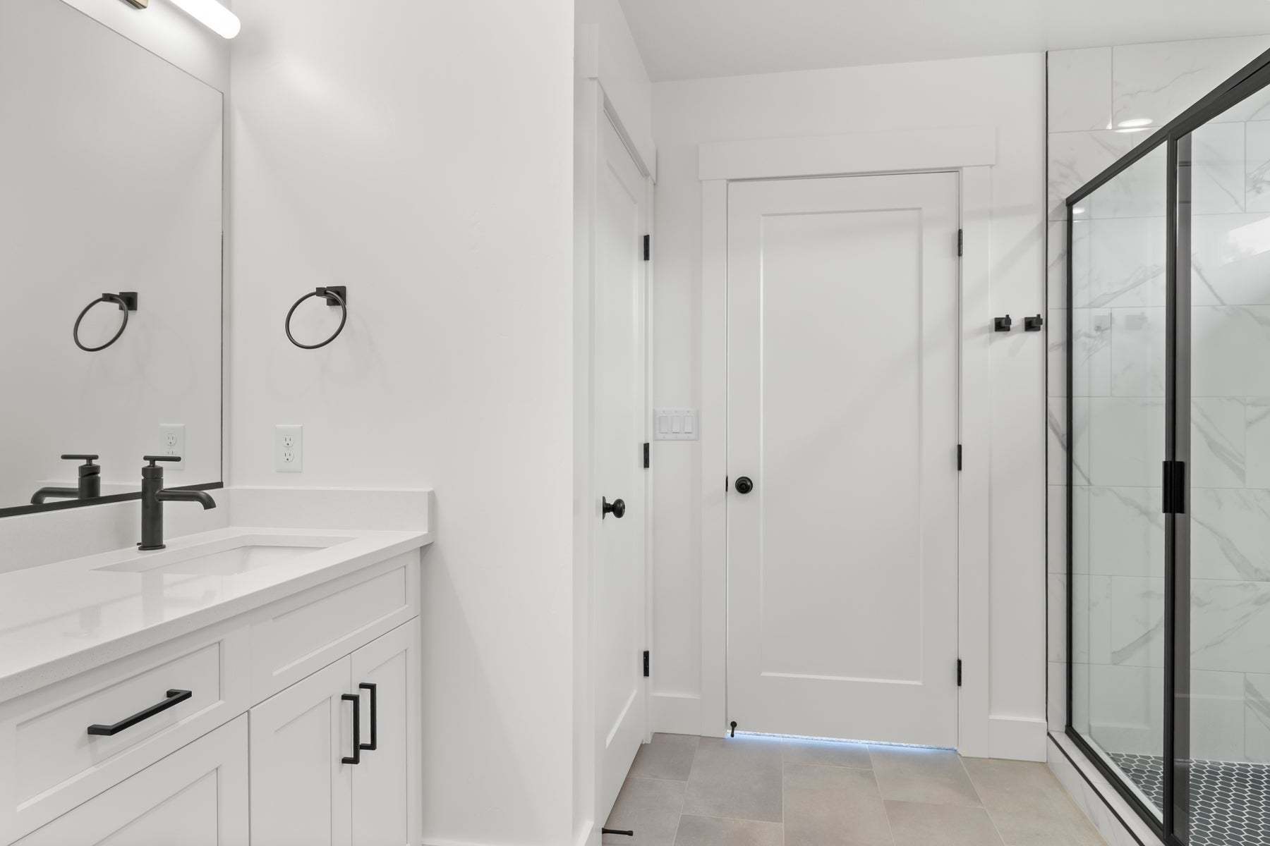 *Finished home photos are representational images only. See sales agent for details.