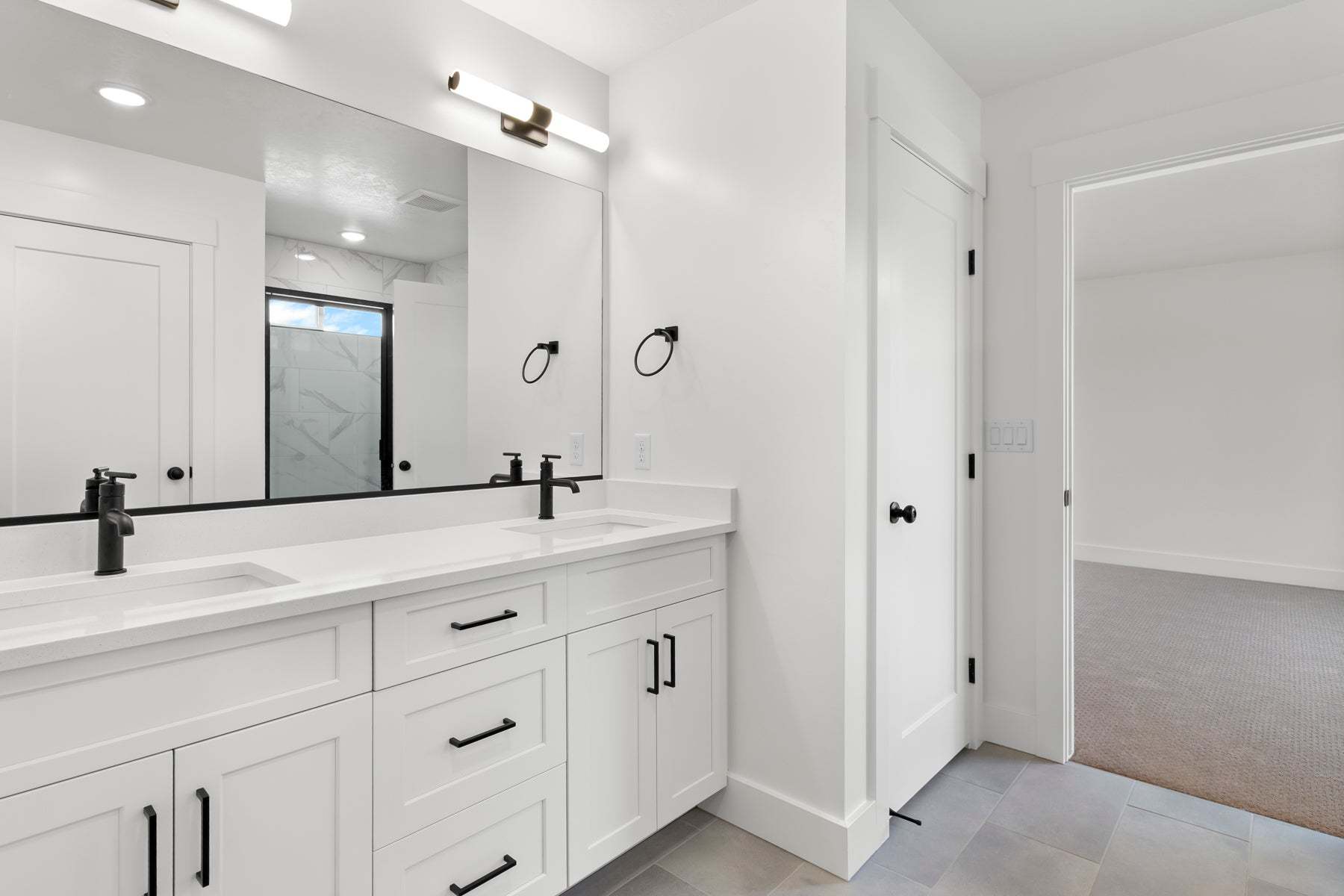 *Finished home photos are representational images only. See sales agent for details.