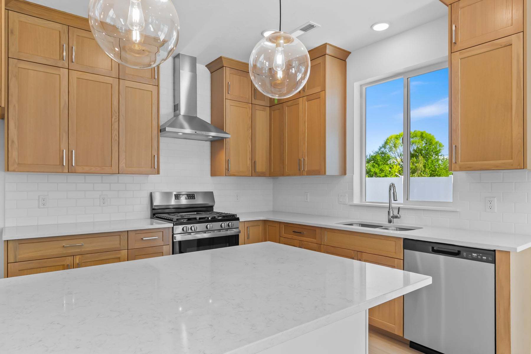 *Finished home photos are representational images only. See sales agent for details.