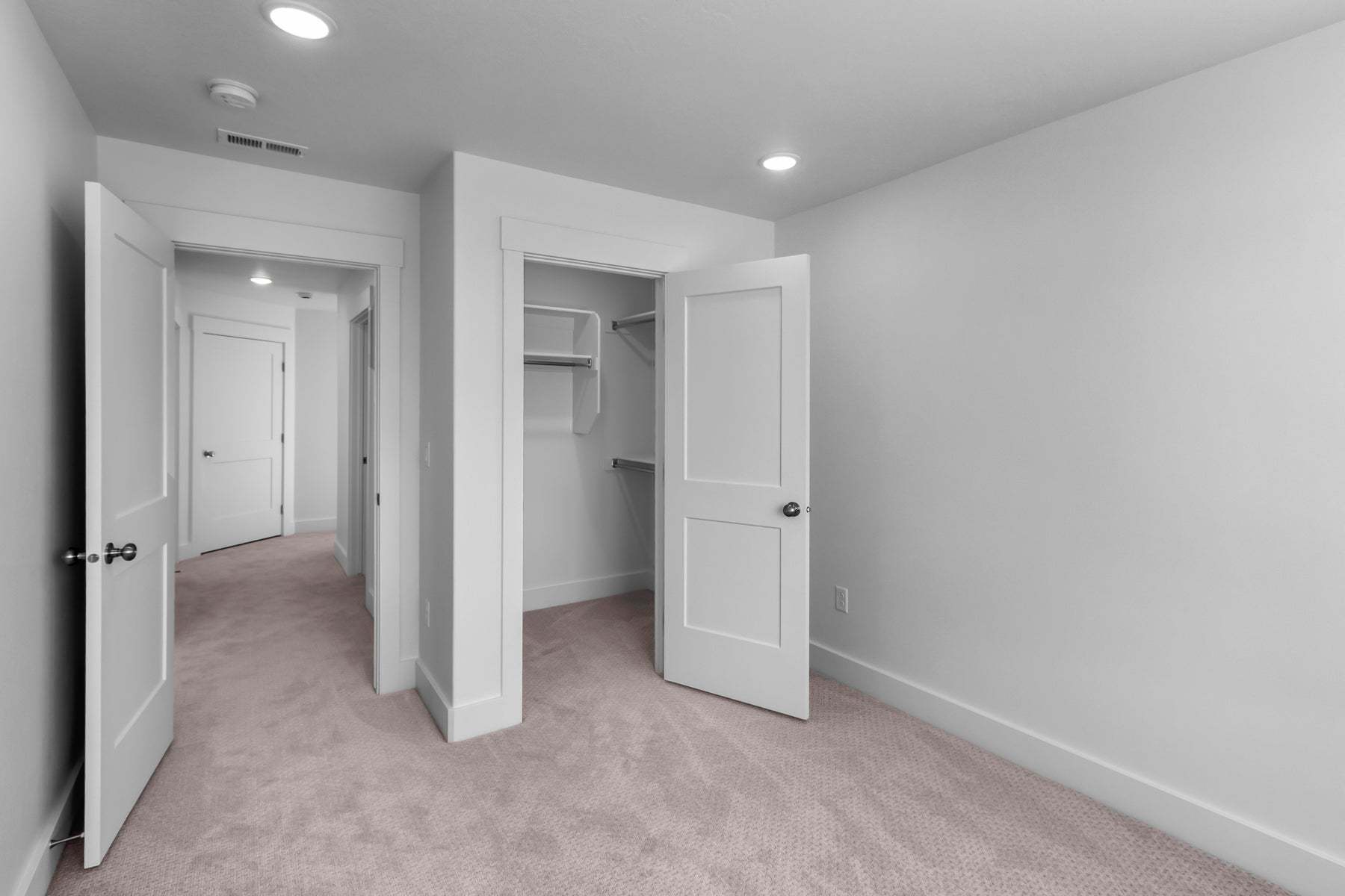 *Finished home photos are representational images only. See sales agent for details.