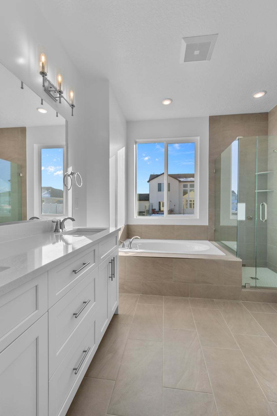 *Finished home photos are representational images only. See sales agent for details.