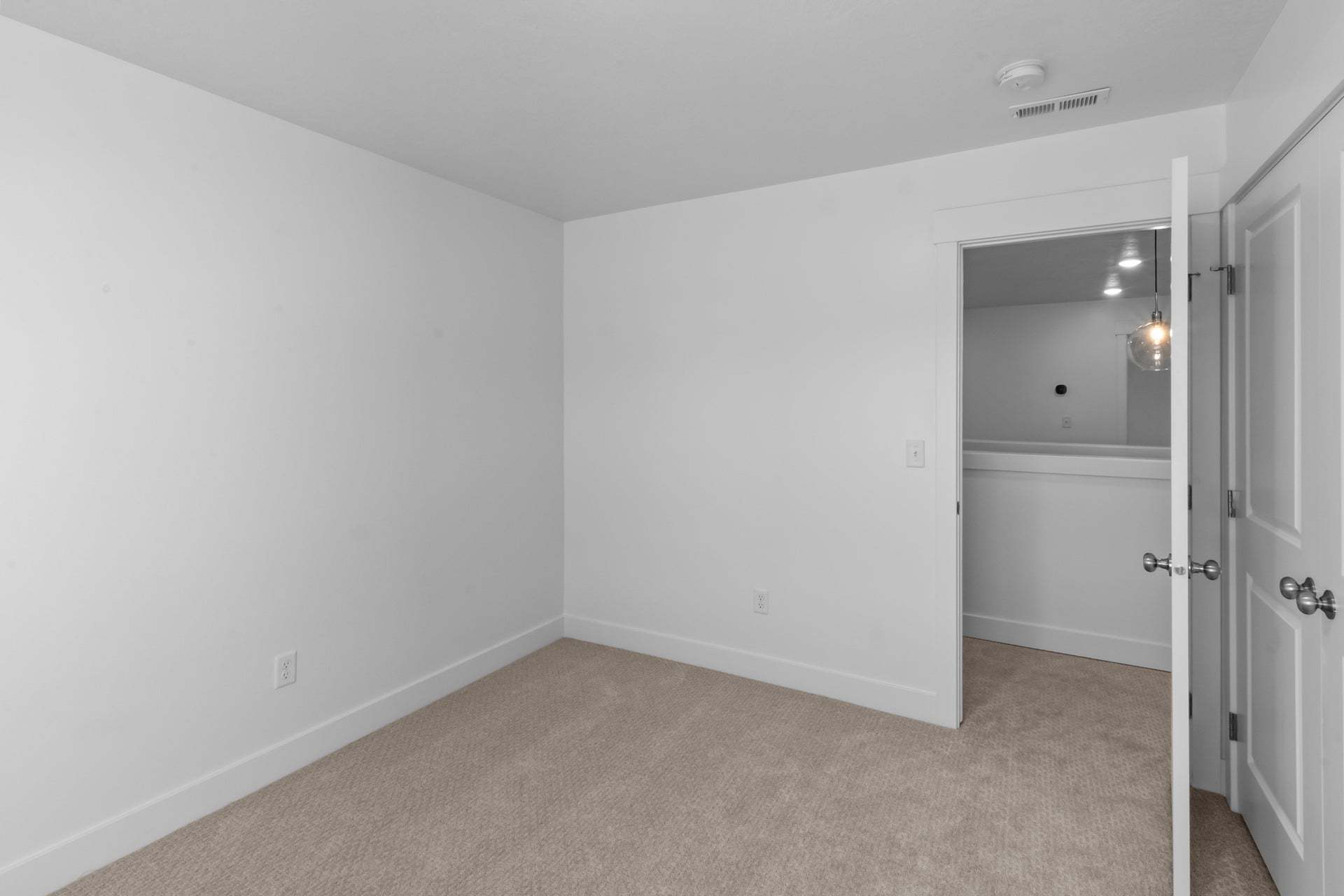 *Finished home photos are representational images only. See sales agent for details.