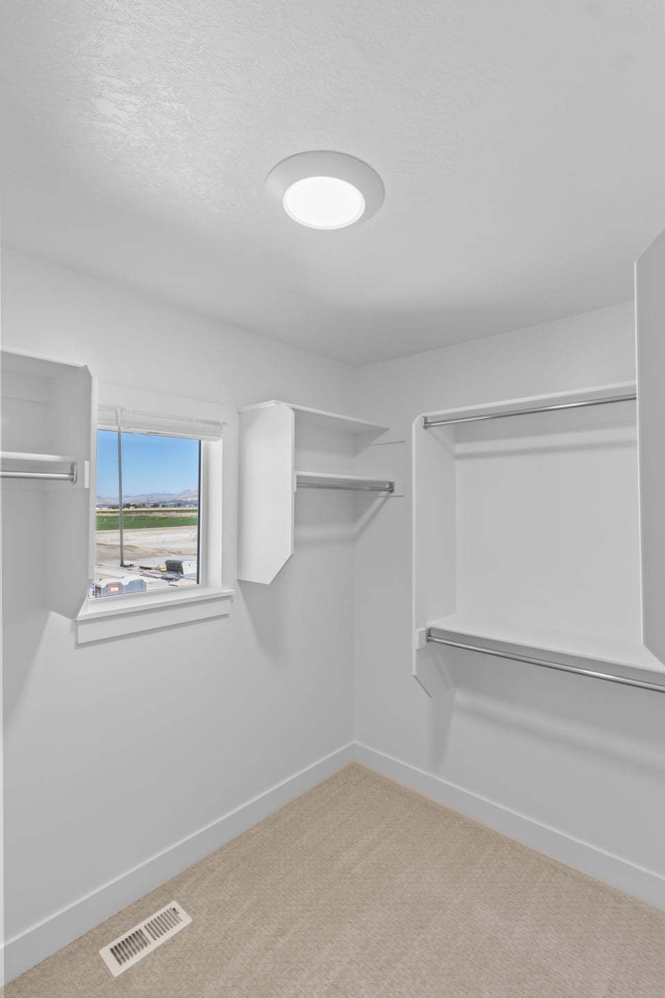 *Finished home photos are representational images only. See sales agent for details.