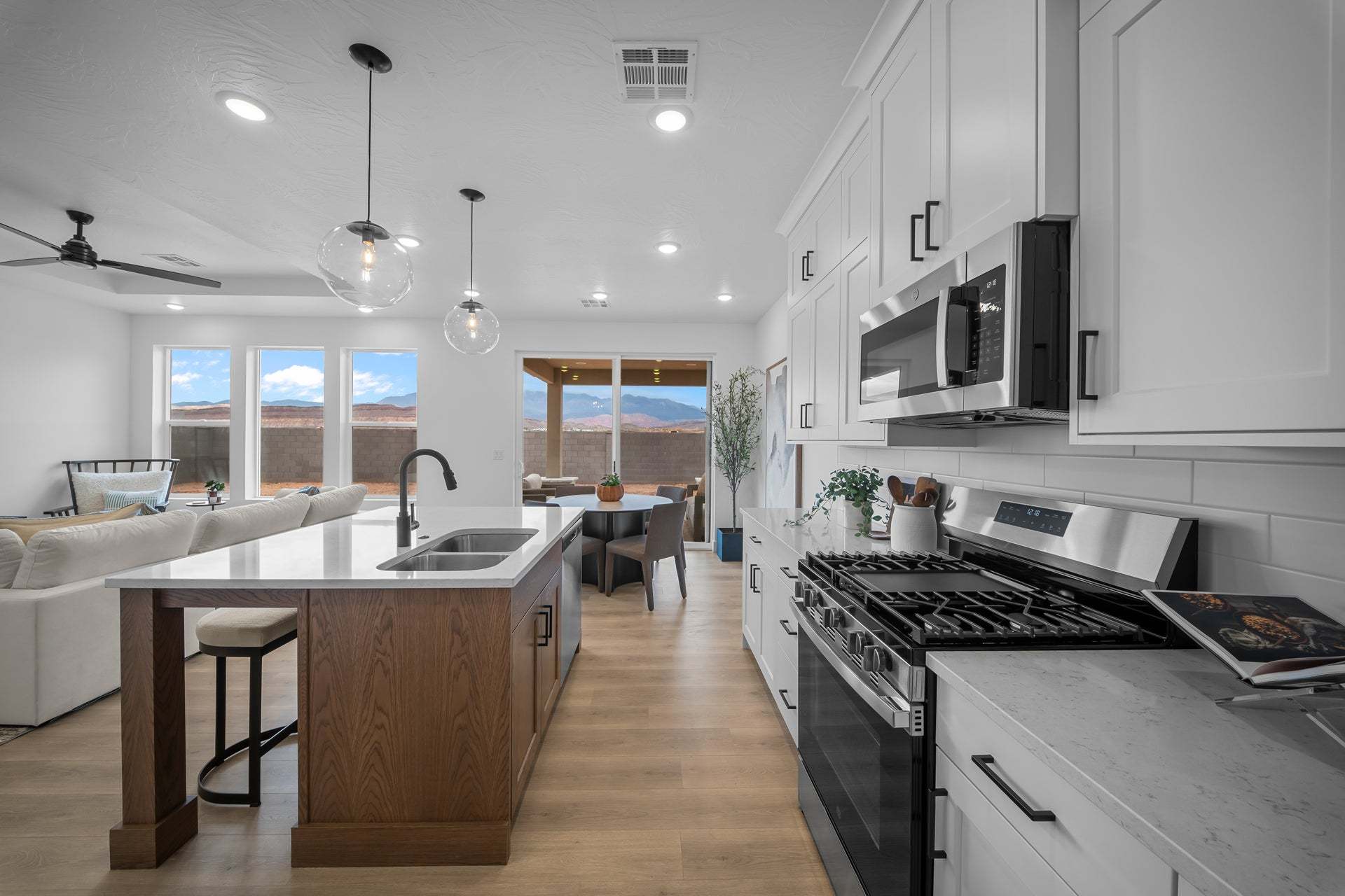 *Finished home photos are representational images only. See sales agent for details.