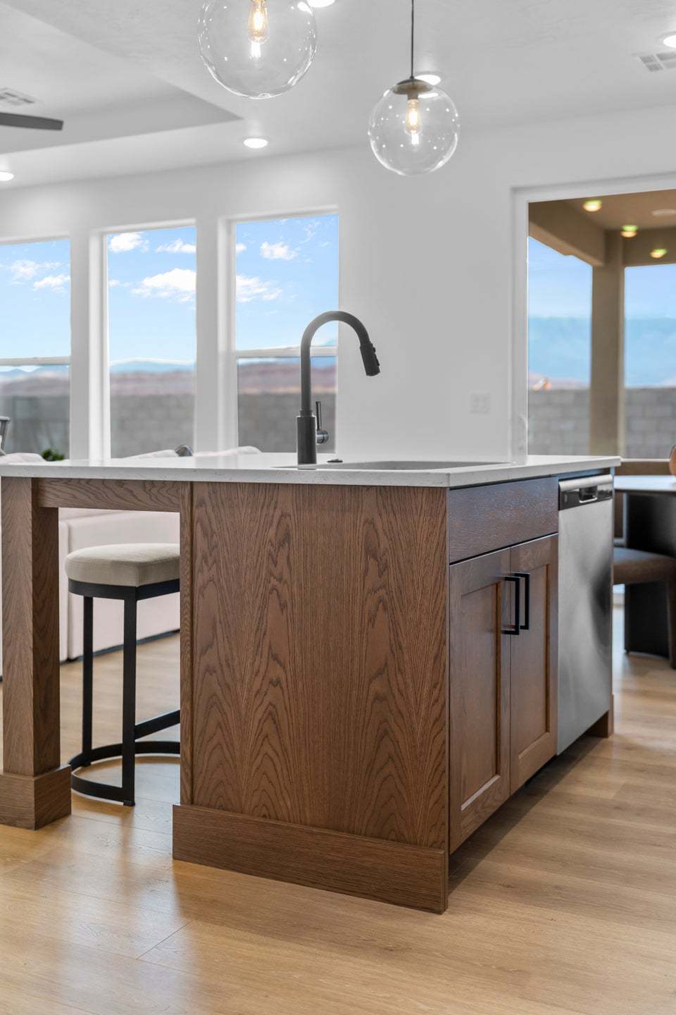 *Finished home photos are representational images only. See sales agent for details.