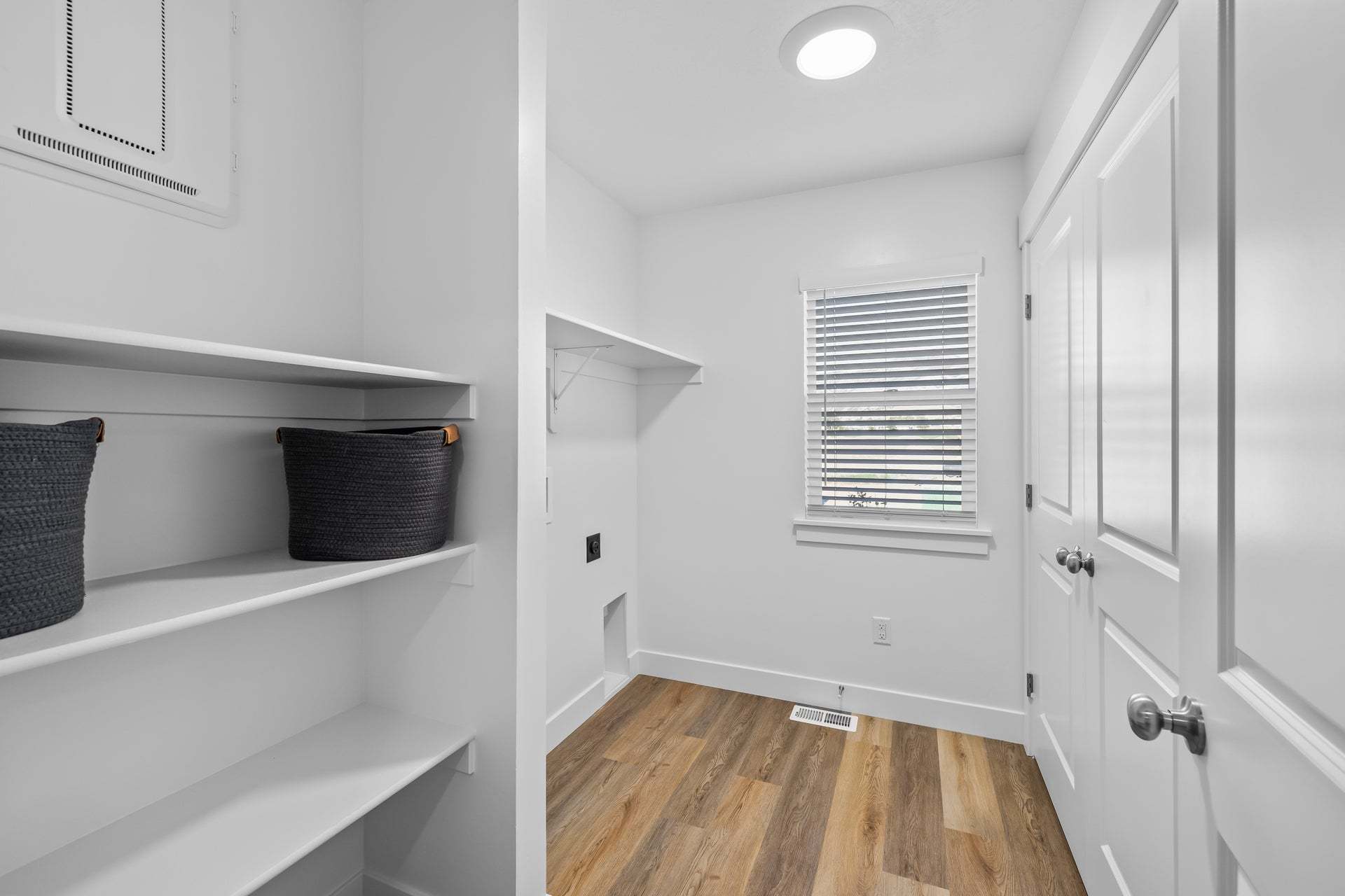 PREVIOUS BUILD *Finished home photos are representational images only. See sales agent for details.