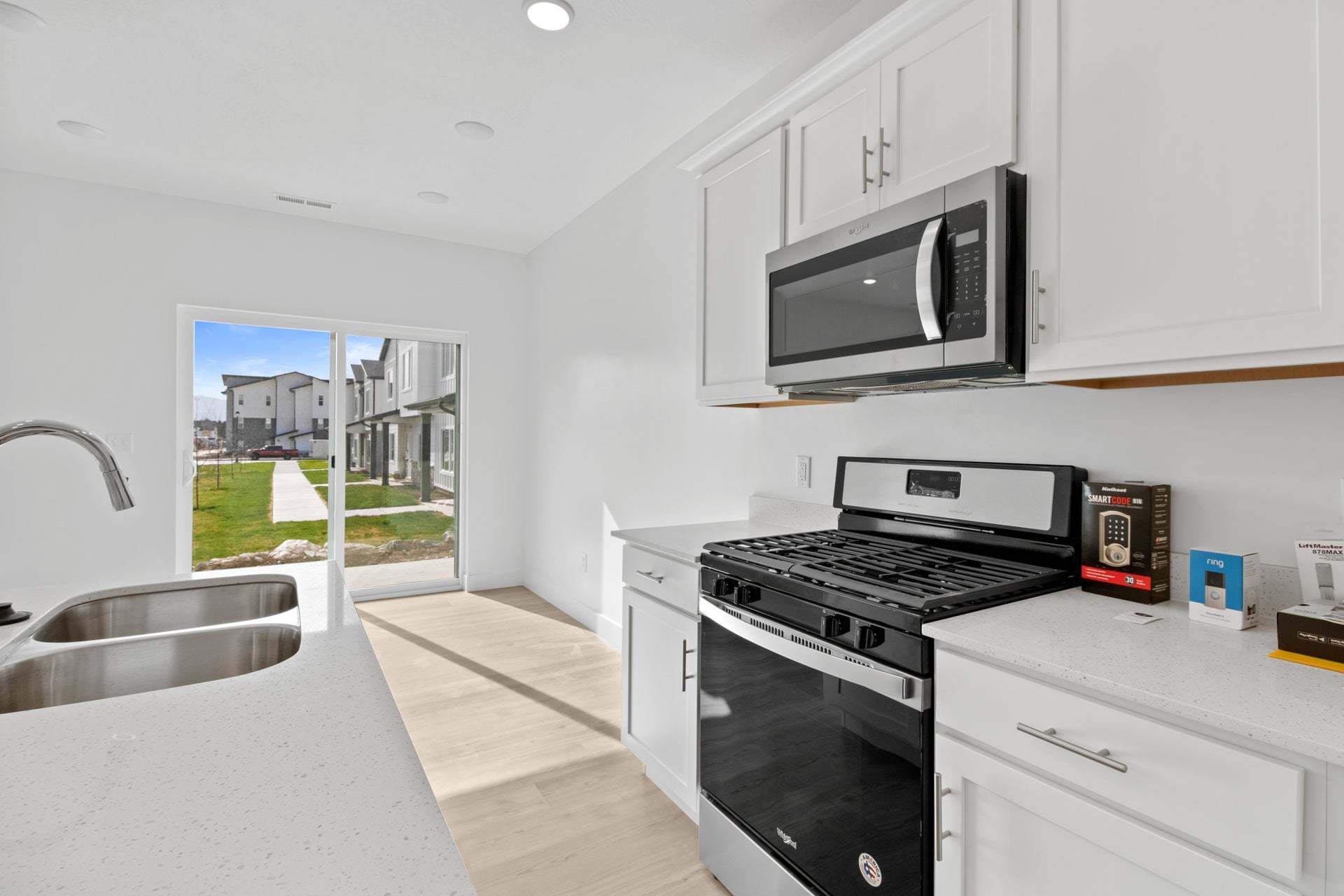 *Finished home photos are representational images only. See sales agent for details.