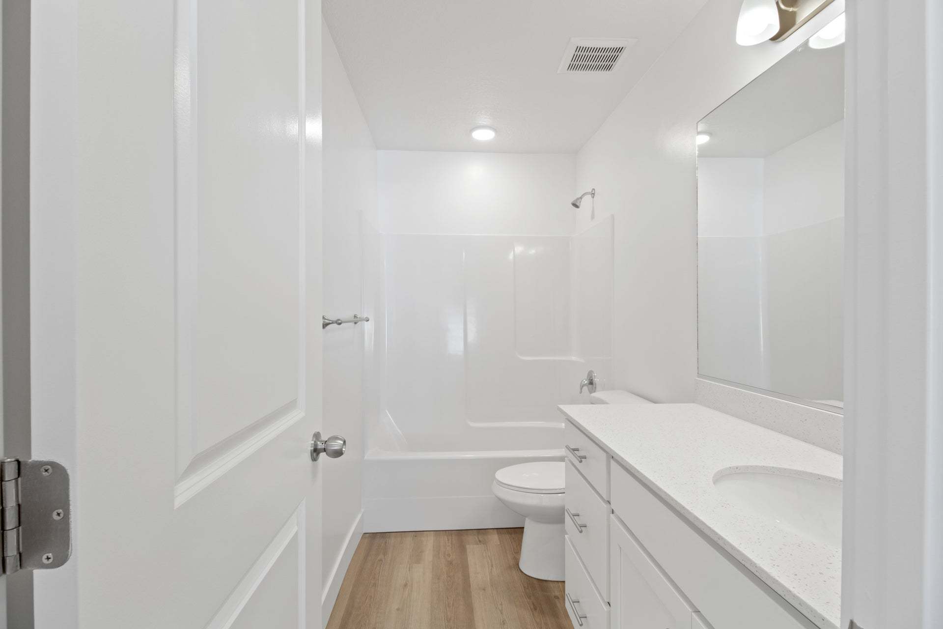 *Finished home photos are representational images only. See sales agent for details.