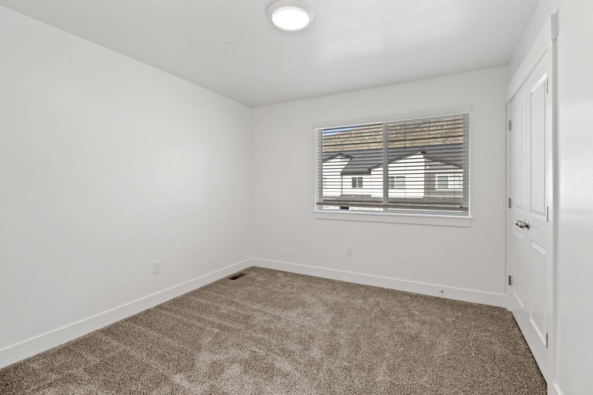 *Finished home photos are representational images only. See sales agent for details.